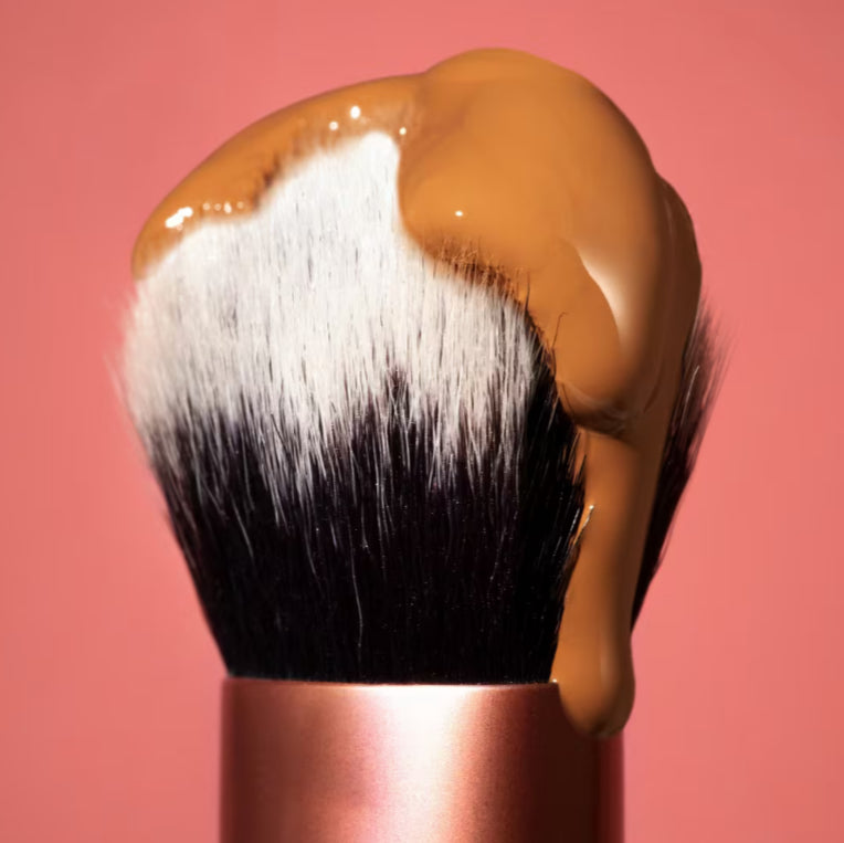 Real Techniques Expert Face Liquid and Cream Foundation Makeup Brush