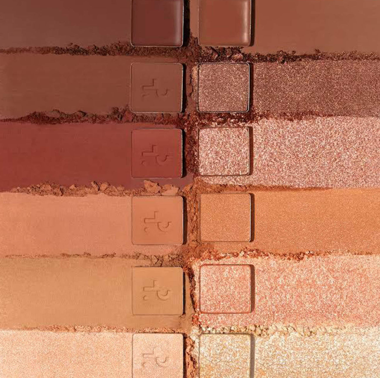 PATRICK TA
Major Dimension Eyeshadow Palette